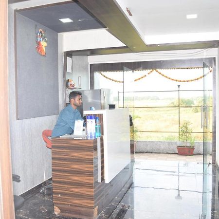Hotel Riviera Residency Thane Bagian luar foto