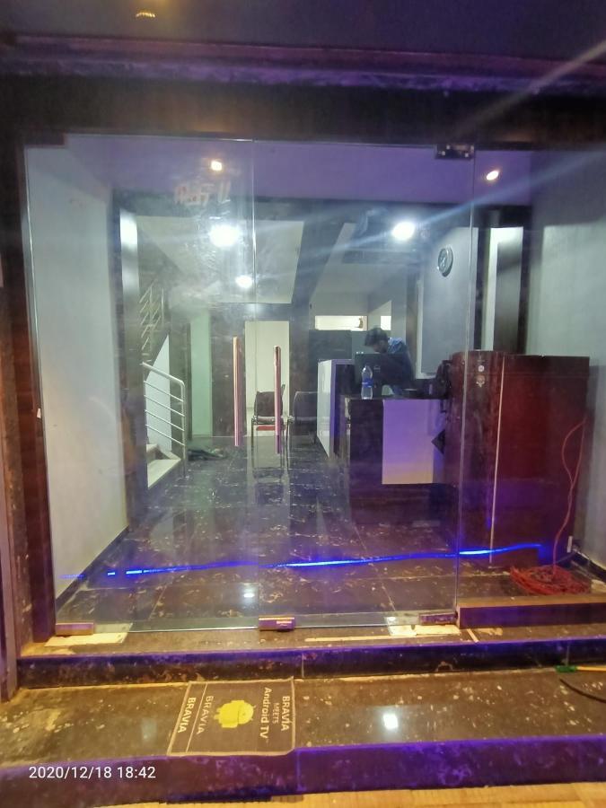 Hotel Riviera Residency Thane Bagian luar foto