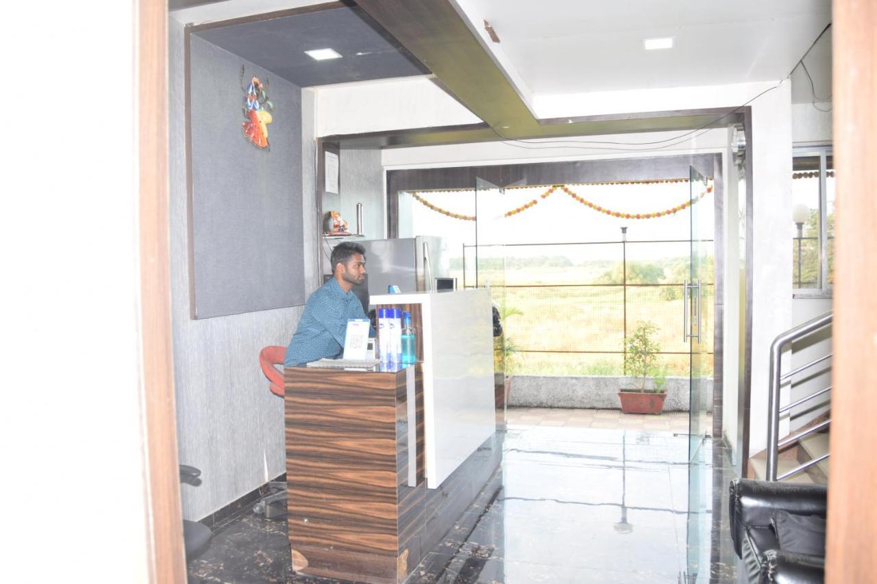 Hotel Riviera Residency Thane Bagian luar foto