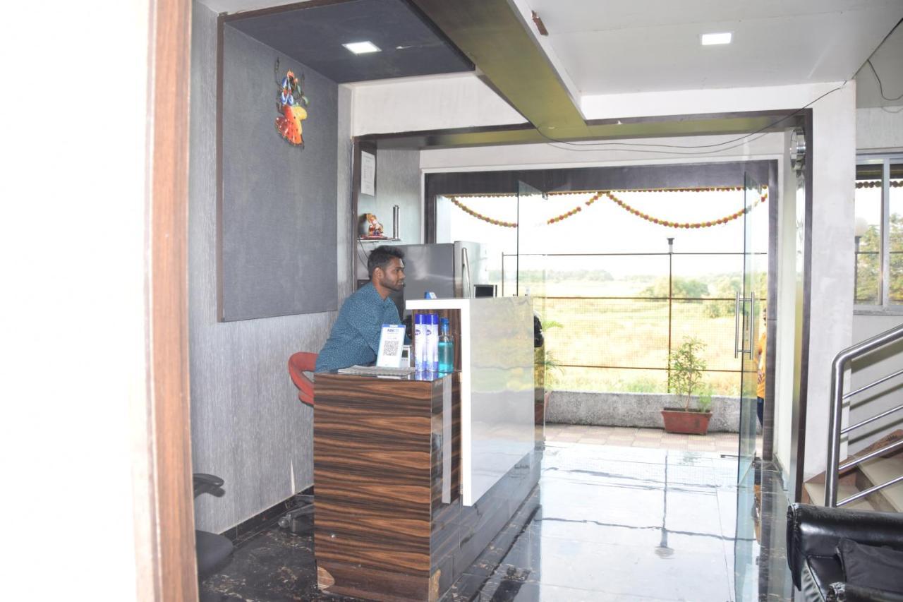 Hotel Riviera Residency Thane Bagian luar foto