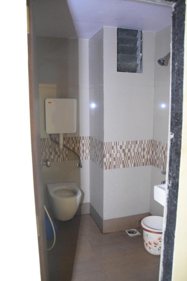 Hotel Riviera Residency Thane Bagian luar foto