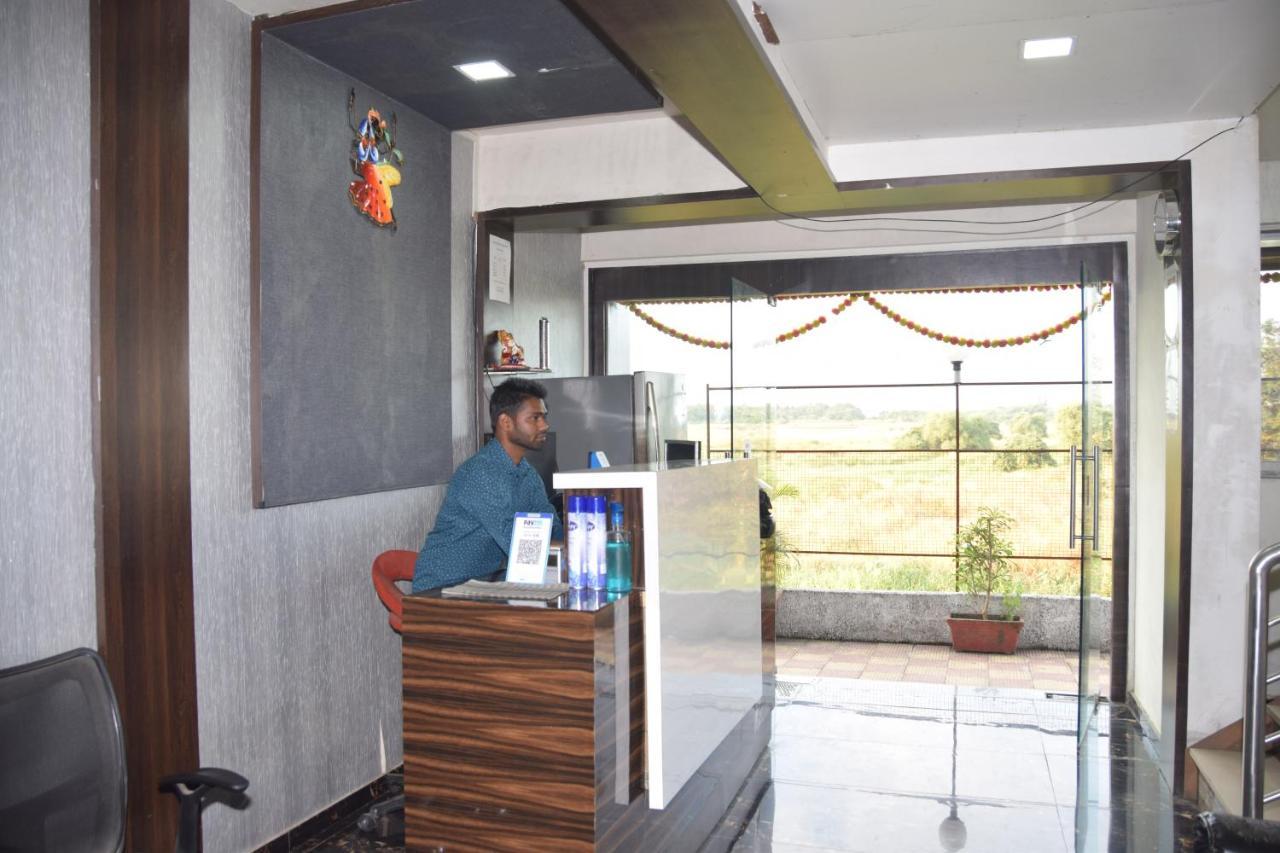 Hotel Riviera Residency Thane Bagian luar foto